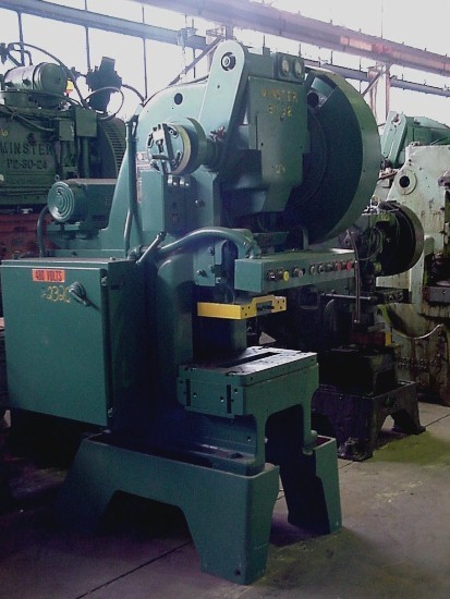 32Ton, Minster, No. B1-32, 1 , 2 & 3 Str., 15 x 24 Bed, 100-500 SPM, Several