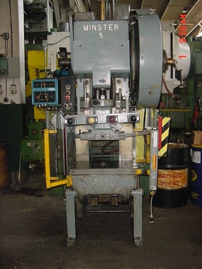 45 Ton, Minster, Model No. 5, 4 Str, 2-3/4 Adj, 11-1/2 Shut Height, 18 x 28 , Air Clutch, 90 spm