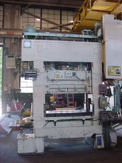 100Ton, Bliss, HP2-100-48-30 Bliss, 6 stroke, 3 adj, 19 SH, 40-120 SPM