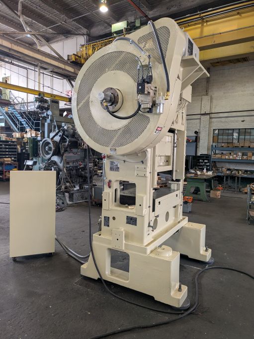 60Ton, Minster, P2-60-36 2-1/2 stroke 3 adj 15-1/2 shut height