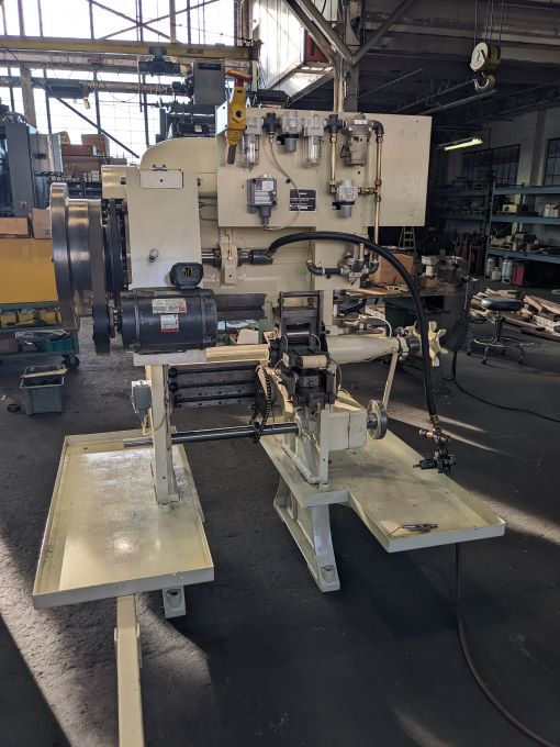 15 Ton, US BAIRD, Model 2-19 - 1.5 Stroke, 8.62 SH, 105-275 SPM, 7 Stations, 2 Pass Feed