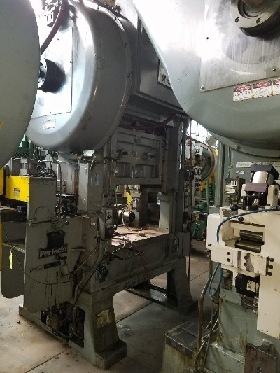 60 Ton, Minster, Minster P2-60 36 bed 2 stroke 0-250 SPM