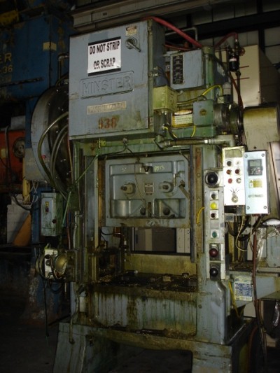 45 Ton, Minster, Minster P2-45 32 Bed 2 Stroke 15.5 Shut Height 100-200 SPM